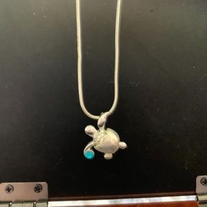 UNIQUE 🐢turquoise TURTLE NECKLACE